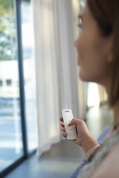 Remote control curtains